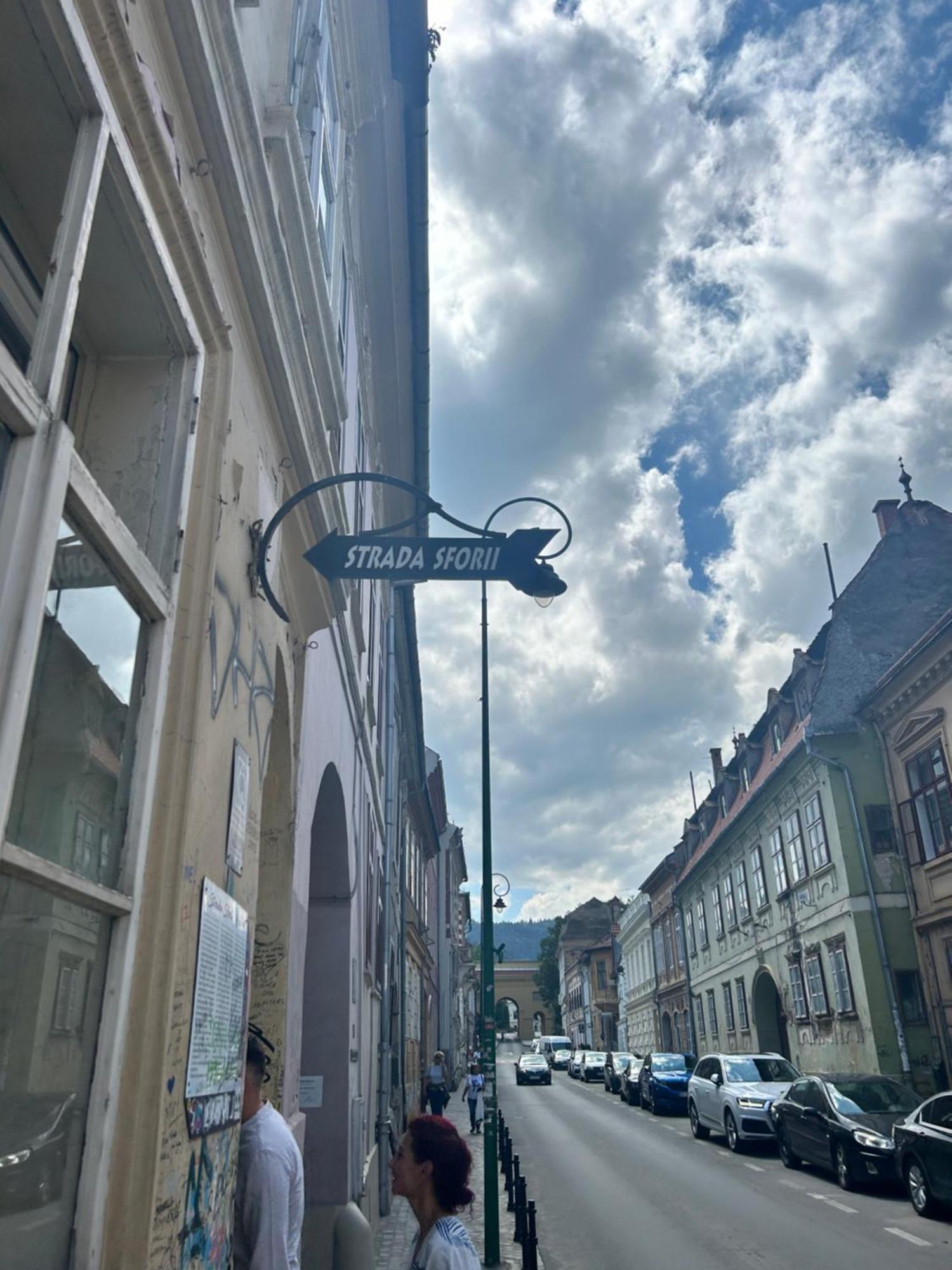 Old Town Elegance Apartment Brasov Exterior photo